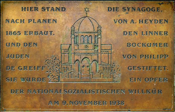 Gedenkplatte für die Linner Synagoge