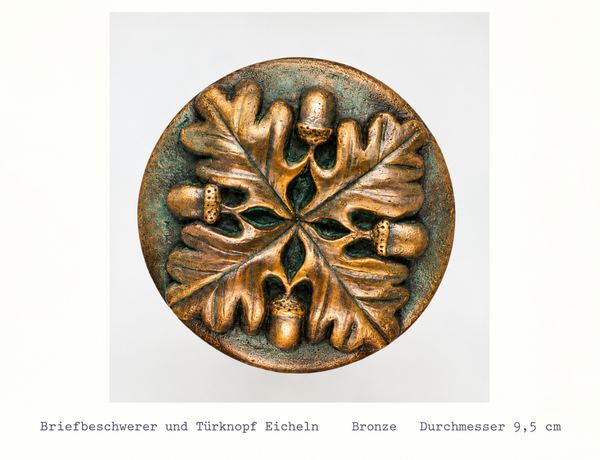 Türknopf und Briefbeschwerer Eicheln